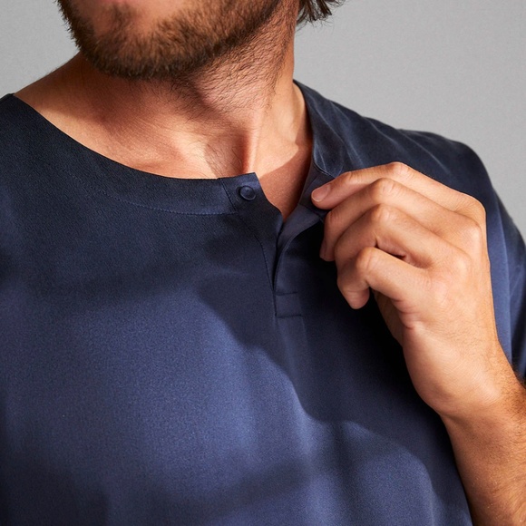 LUNYA BNWT Washable Men's Silk Short Set in Deep Blue Size M - Picture 4 of 8